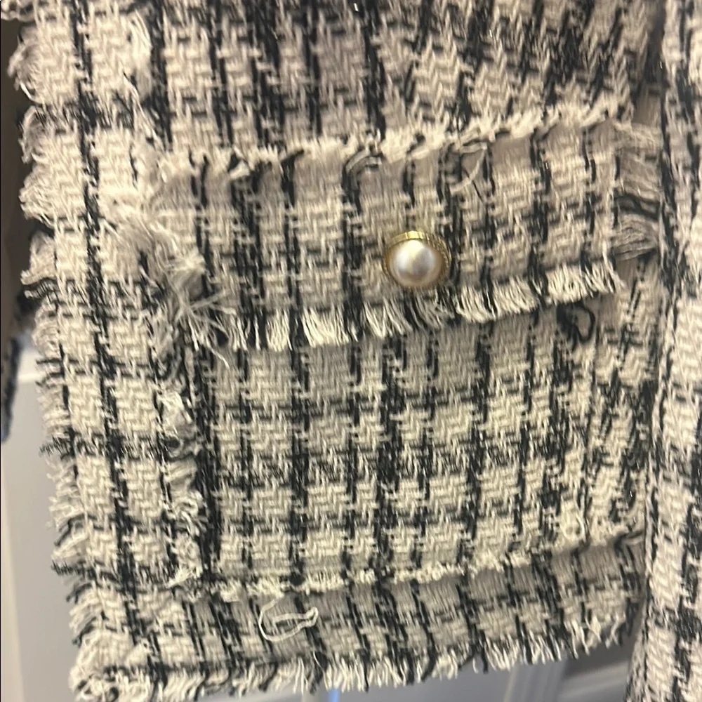 Nanette Lepore Black and White Blazer Classic Tweed Design - Picture 4 of 5